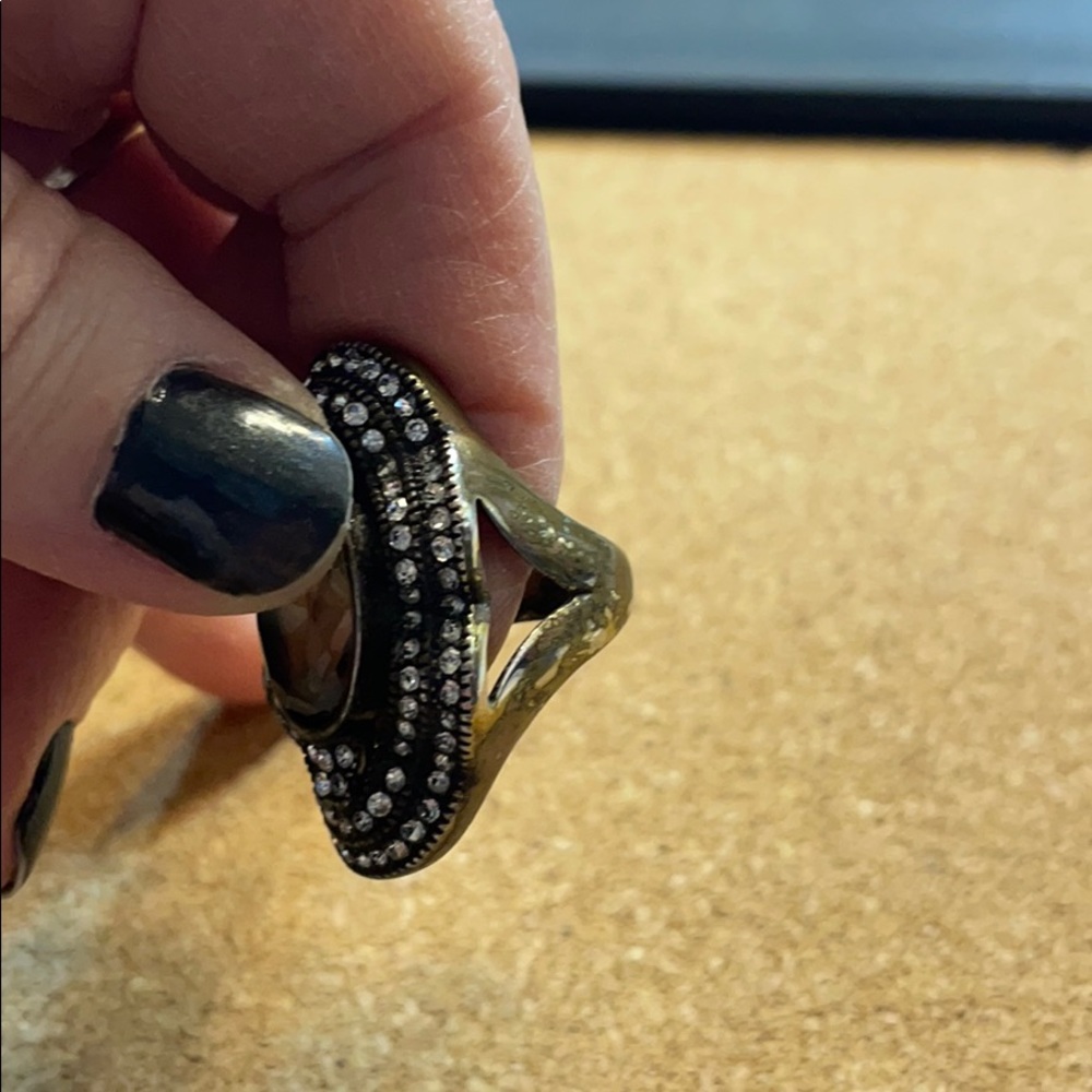 Chloe & Isabel ring 7 - Picture 6 of 7